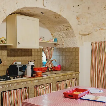 Trulli Borgo Lamie בית נופש