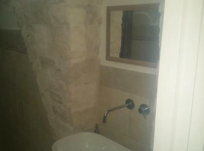 Trulli Borgo Lamie