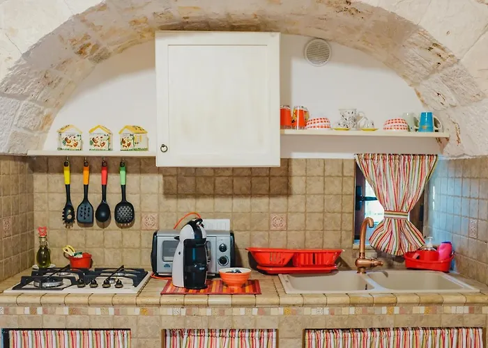 Trulli Borgo Lamie 別荘 ロコロトンド