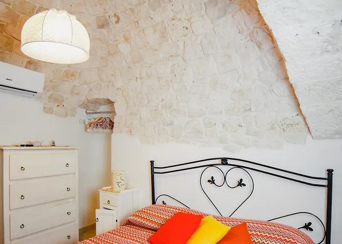 Trulli Borgo Lamie 別荘 *